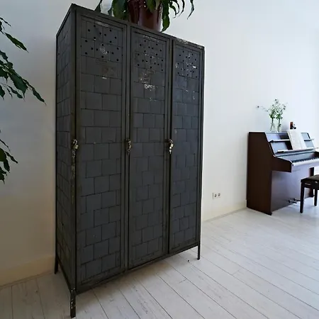 Furnished أمستردام