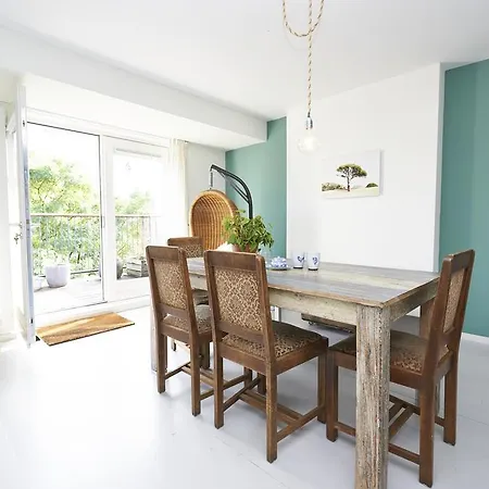 Furnished شقة *